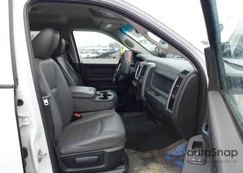 2016 Ram 1500 Hfe Express z USA, uszkodzony, nr VIN 1C6RR6ZM4GS145960